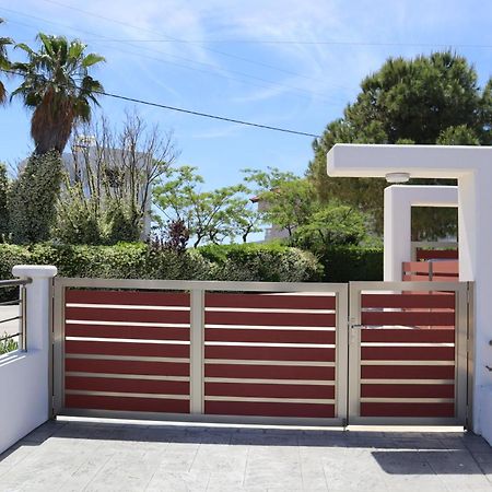 האראקי Merelia Luxury Guesthouse מראה חיצוני תמונה