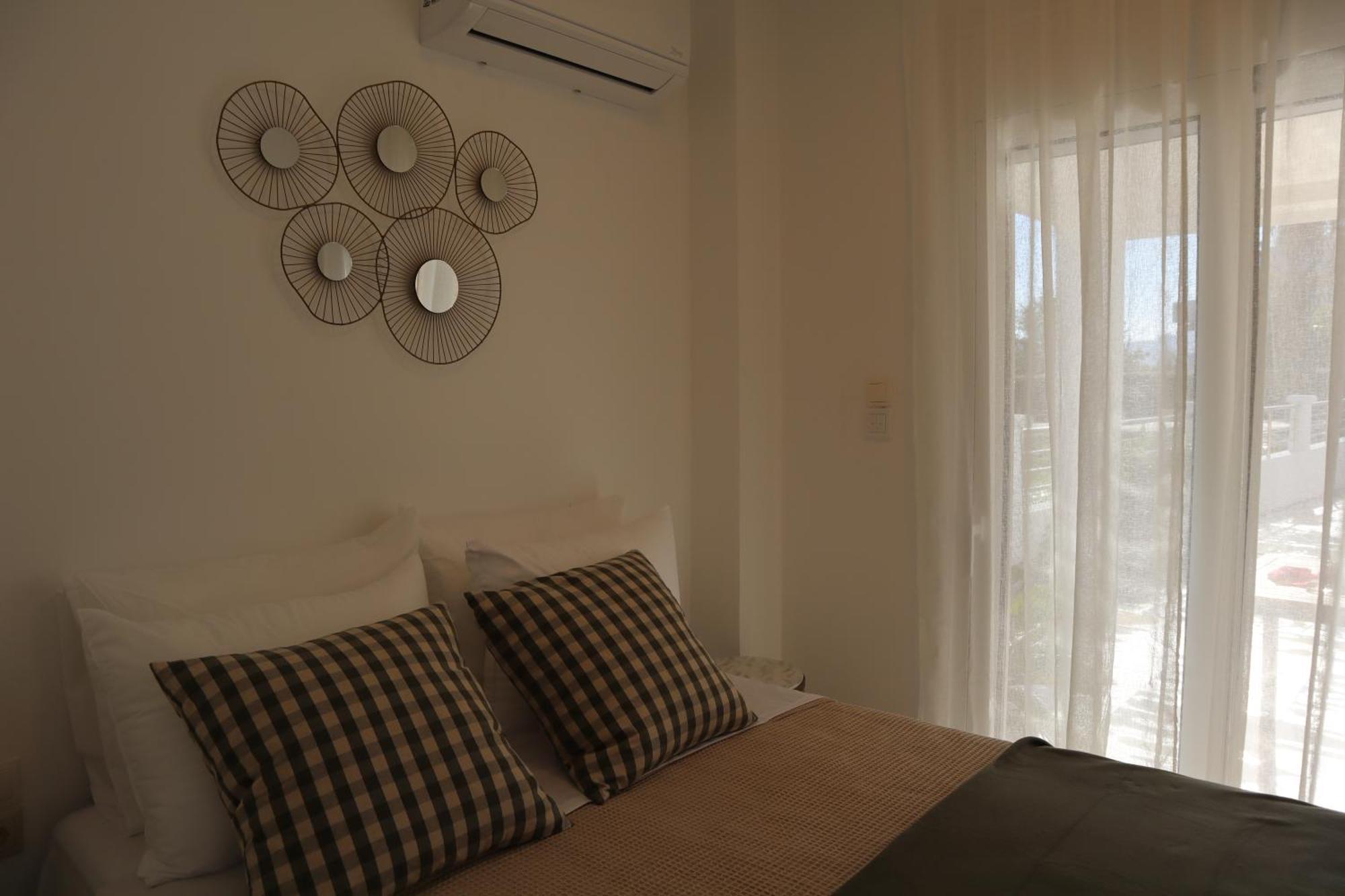 האראקי Merelia Luxury Guesthouse מראה חיצוני תמונה