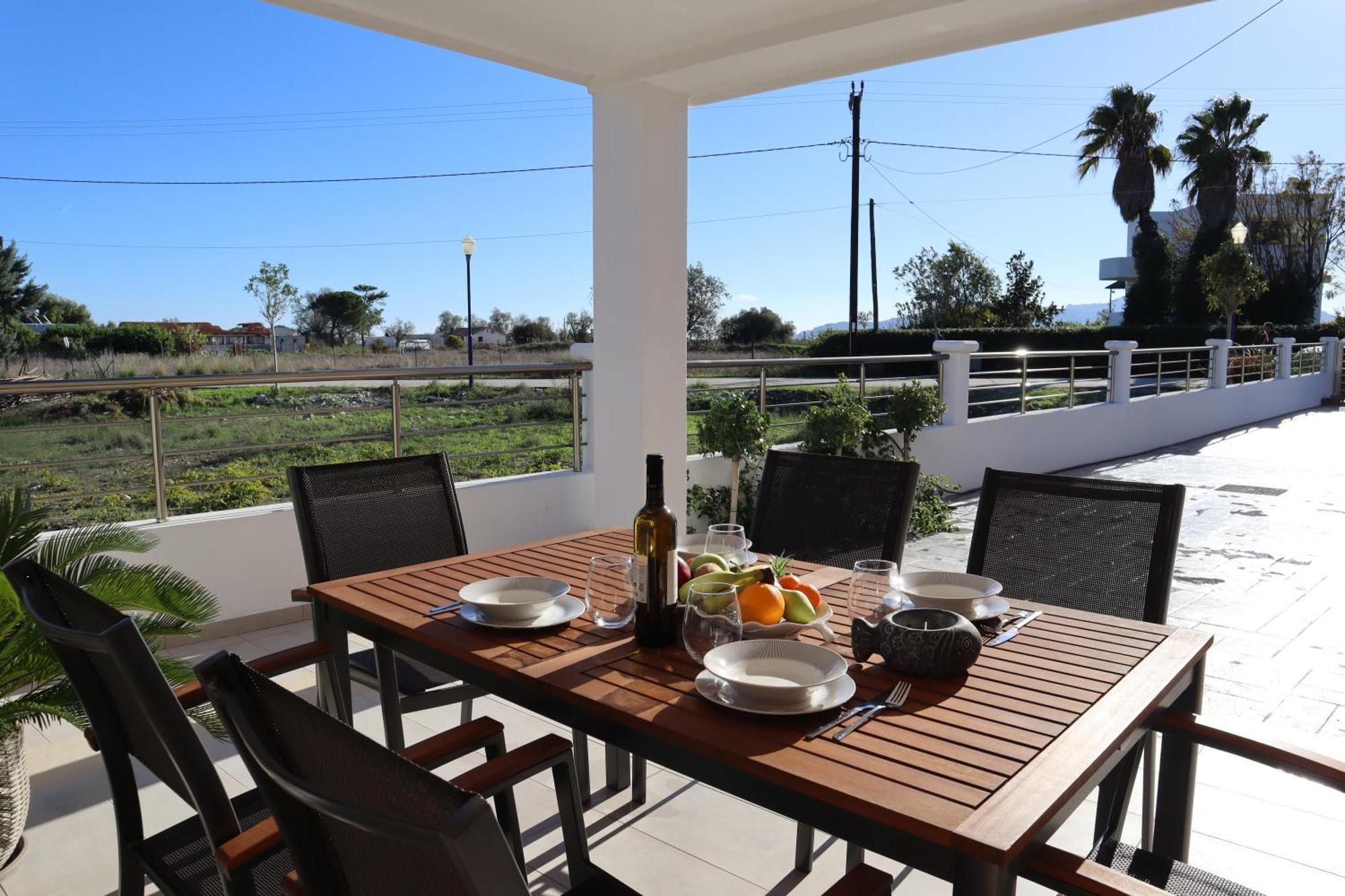 האראקי Merelia Luxury Guesthouse מראה חיצוני תמונה