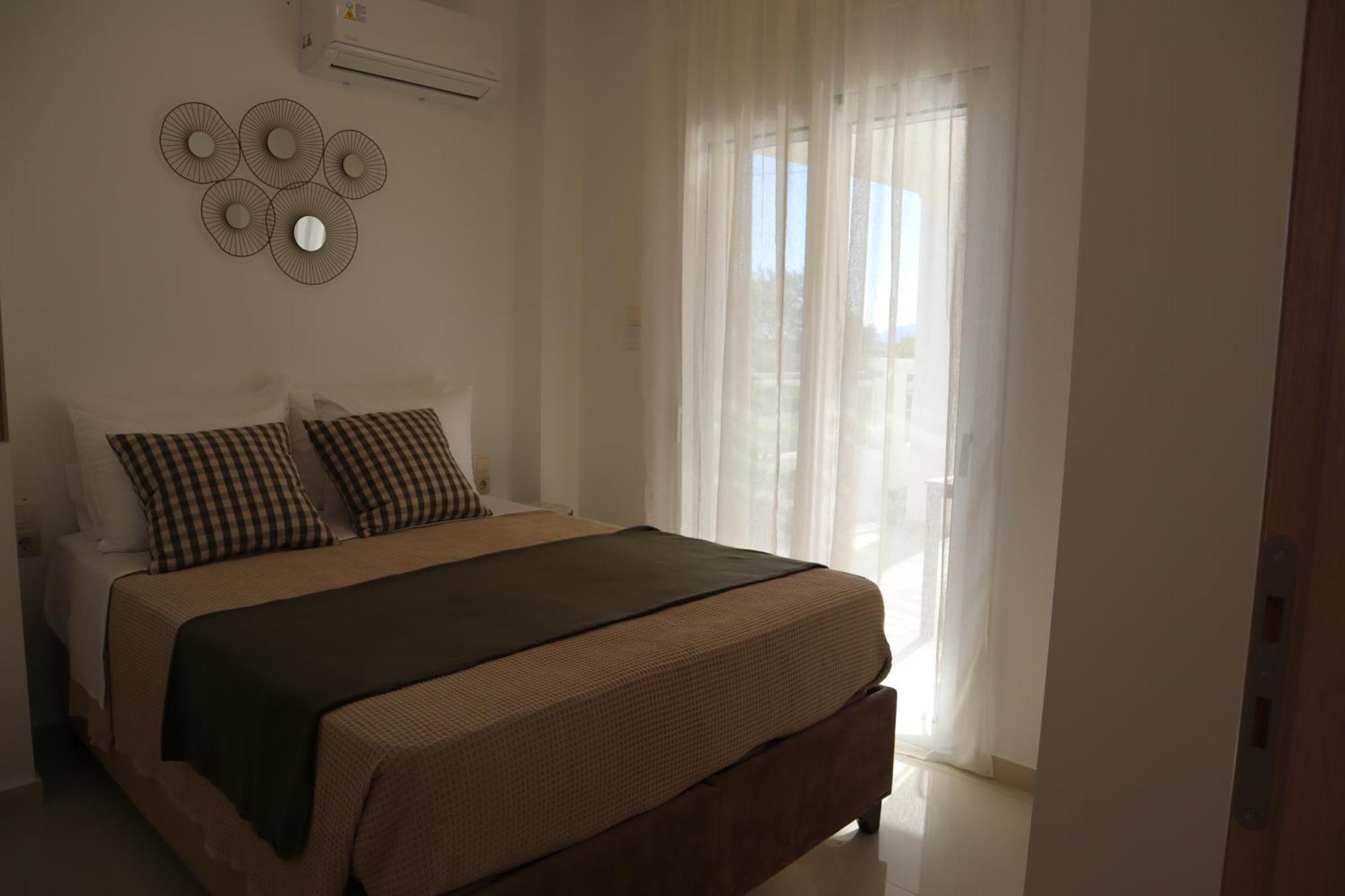 האראקי Merelia Luxury Guesthouse מראה חיצוני תמונה